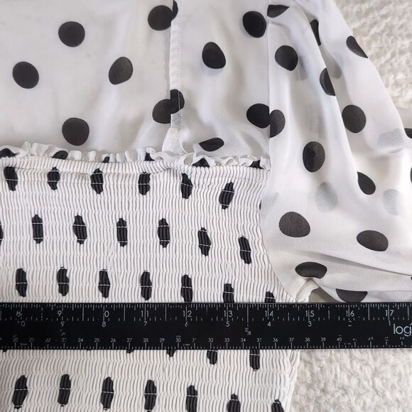 Torrid Size 00 Chiffon Babydoll Smocked Blouse White Black Polka Dot - Picture 6 of 8